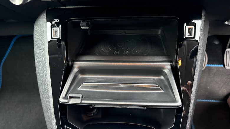 Peugeot 208 1.2 PureTech 100 Allure 5dr Petrol Hatchback